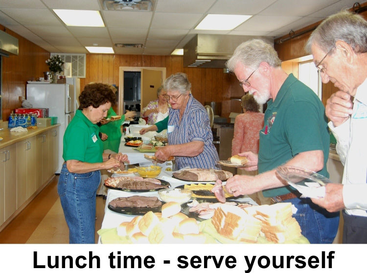 8 Reunion 2010 no. 2809 Serve yourself